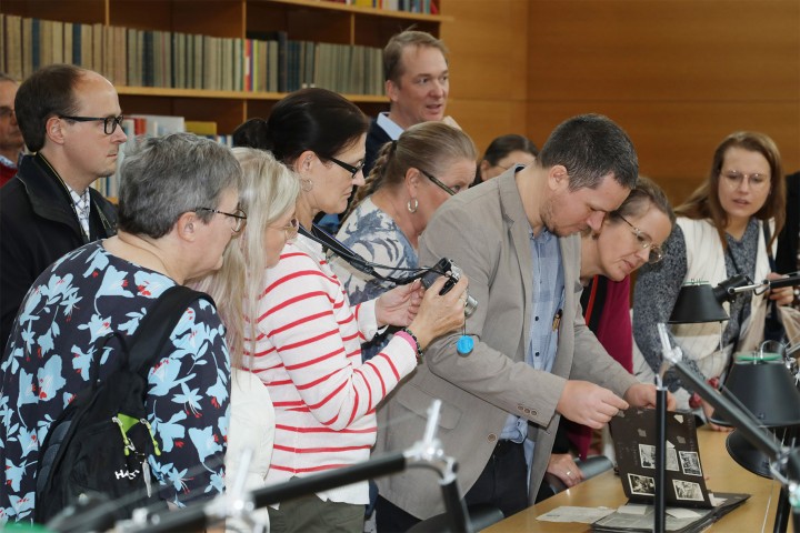 Besuch der finnischen Delegation im NÖ Landesarchiv